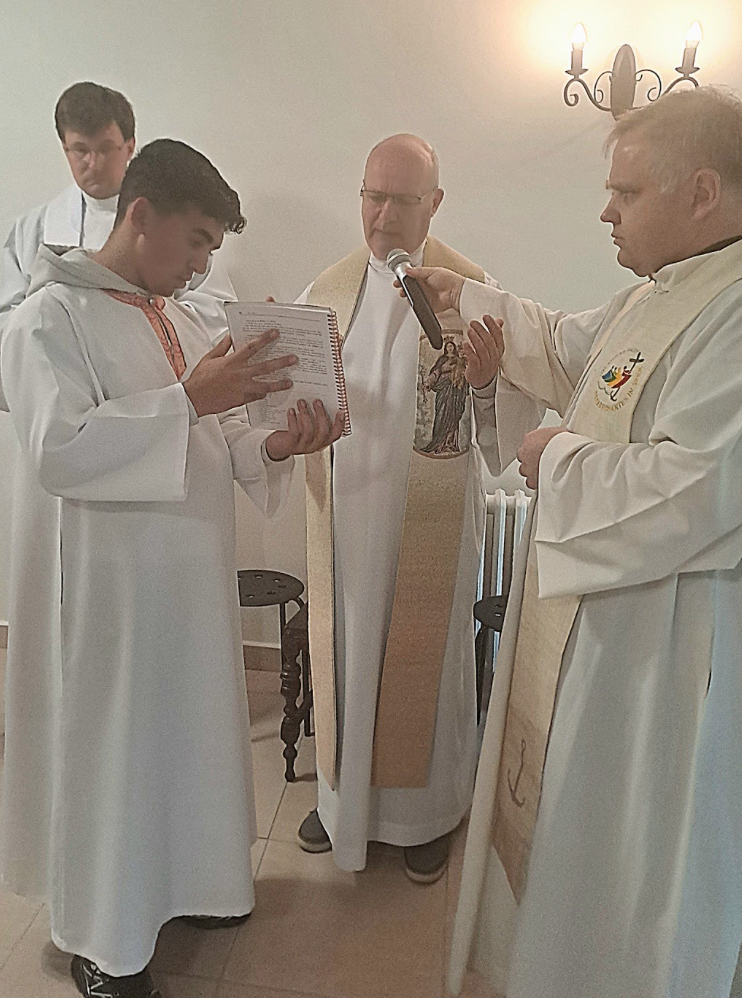 Slávnostná chvíľa stretnutia štipendistov
